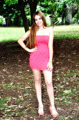 Profile Of Stephania 25 Years Old From Cali Colombia Single Latin